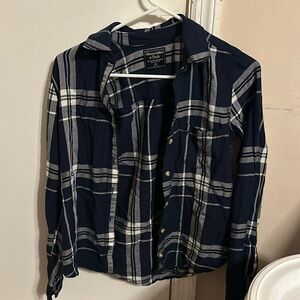 Abercrombie and Fitch Women’s Button Up Plaid Shirt
